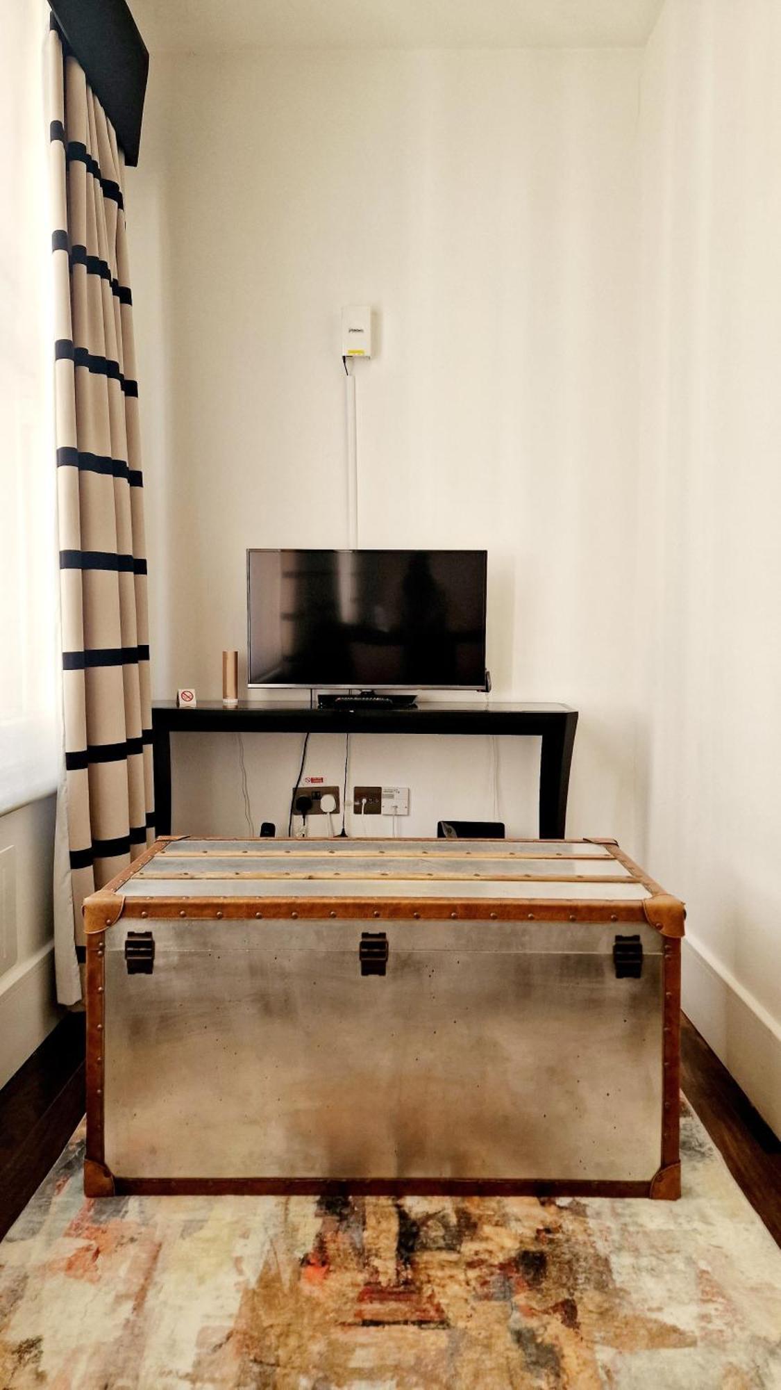 Clockwork London Flats Apartment ภายนอก รูปภาพ