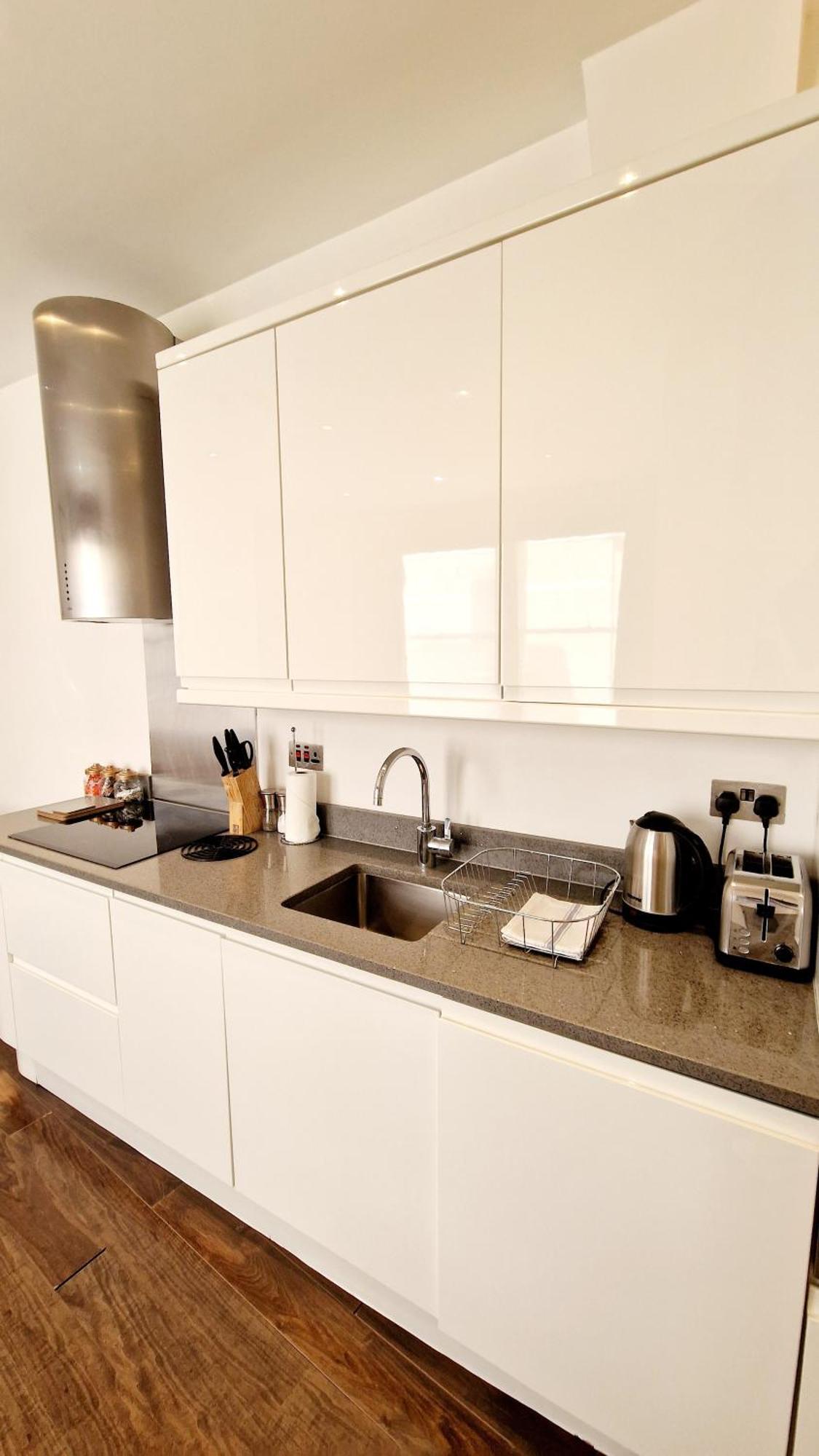 Clockwork London Flats Apartment ภายนอก รูปภาพ