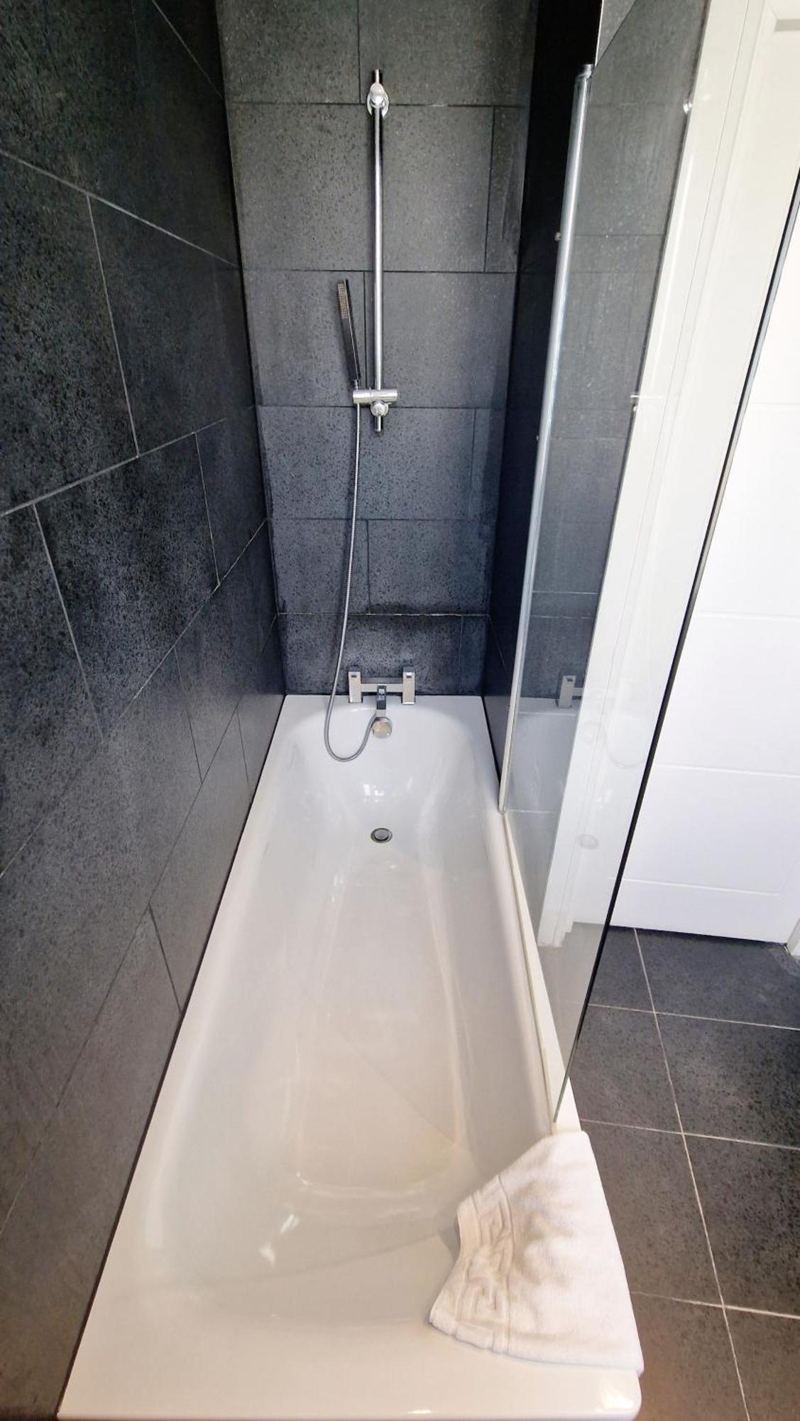 Clockwork London Flats Apartment ภายนอก รูปภาพ